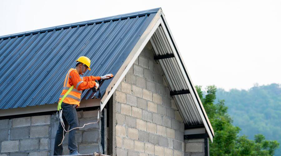 Professional gutter cleaning in Banco, VA